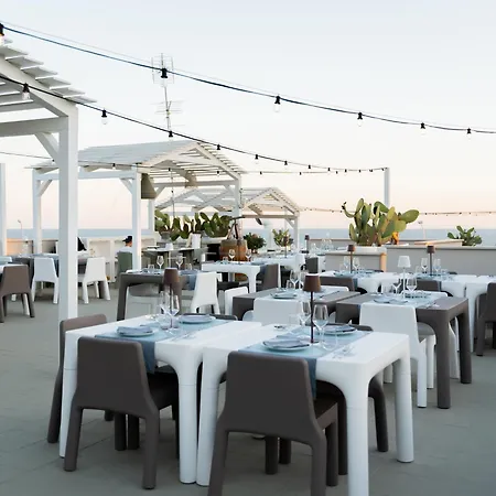 Apart-hotel The Garden Pulsano
