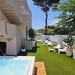 The Garden 4*