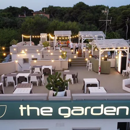 The Garden Hotel apartamentowy 4*